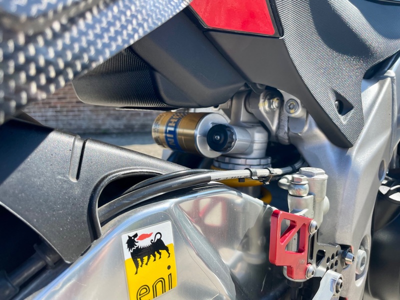 APRILIA Tuono