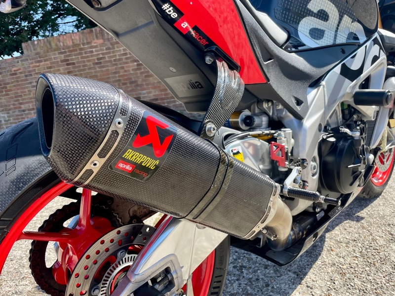 APRILIA Tuono