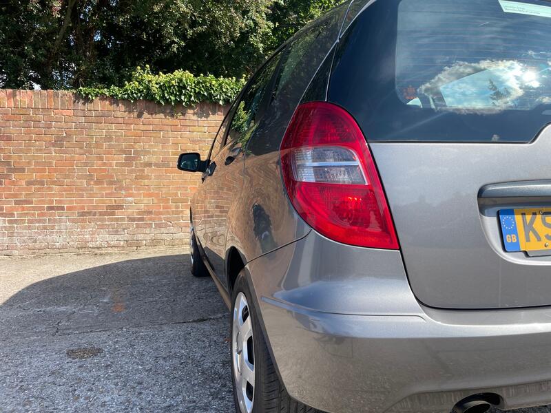 MERCEDES-BENZ A CLASS